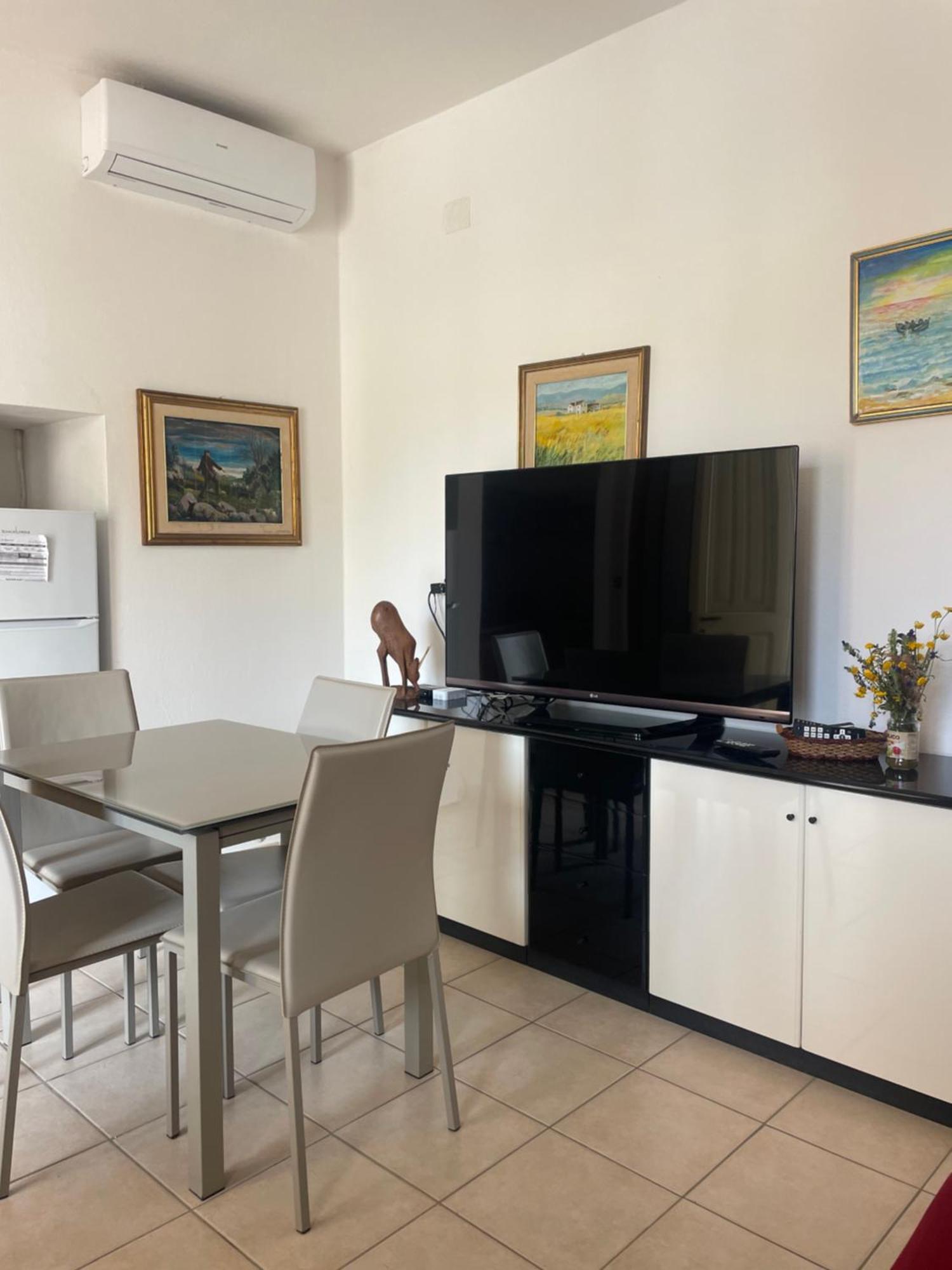 Appartamento Primo Piano Lungomare Santa Maria Navarrese Exterior foto